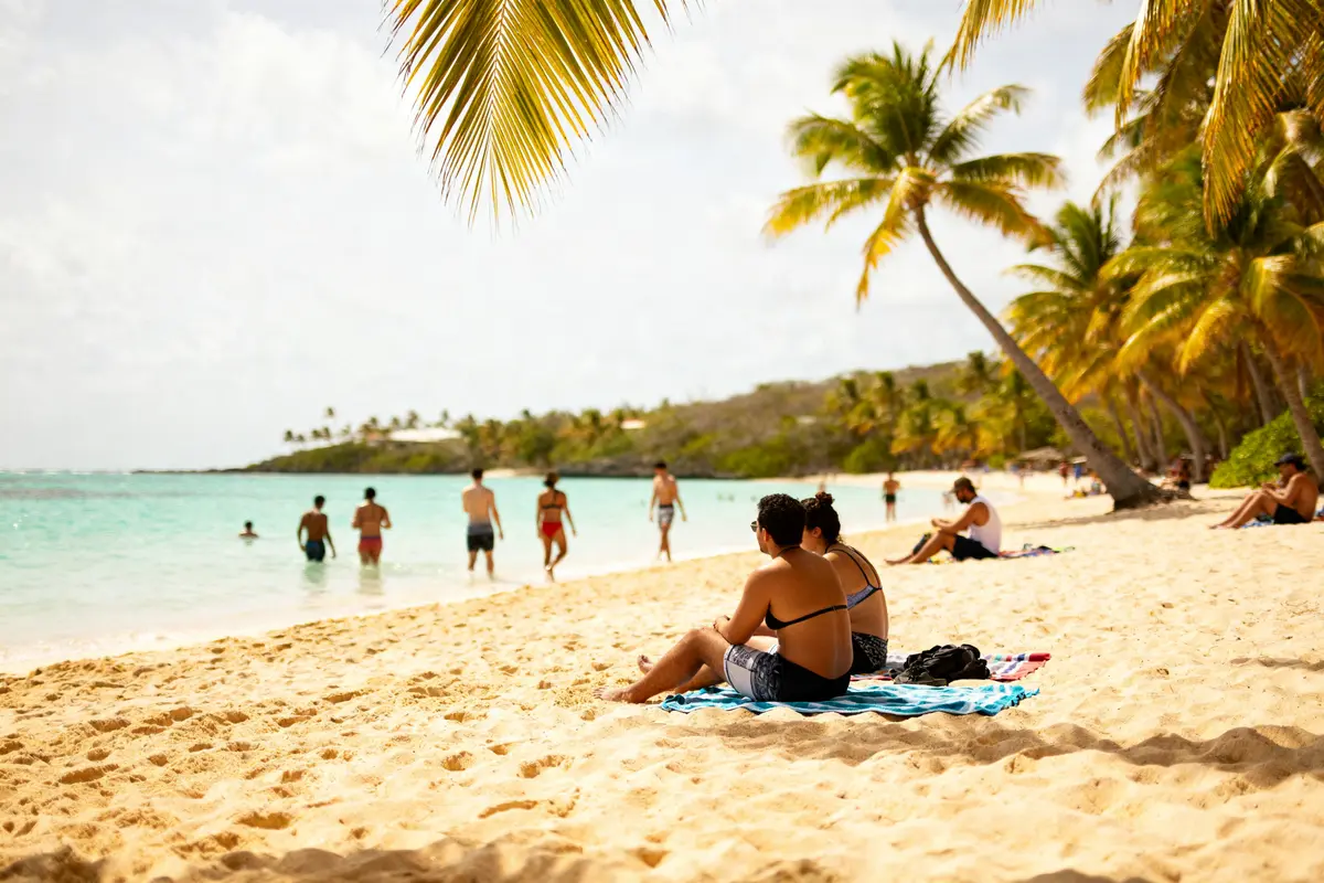 Où aller en avril au soleil ? Top 15 destinations incontournables